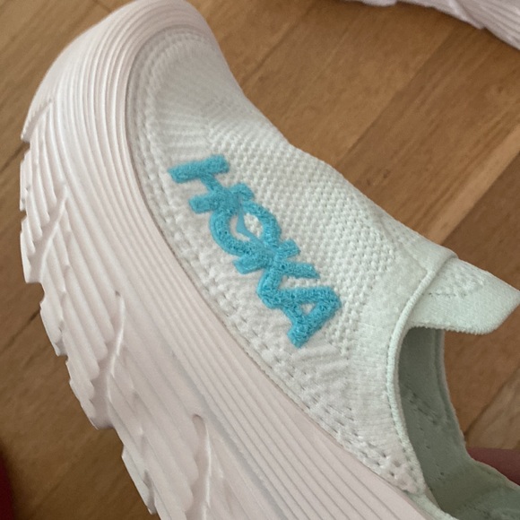 Hoka One One Restore TC Slip On Womens sneakers.Unisex - Picture 3 of 9